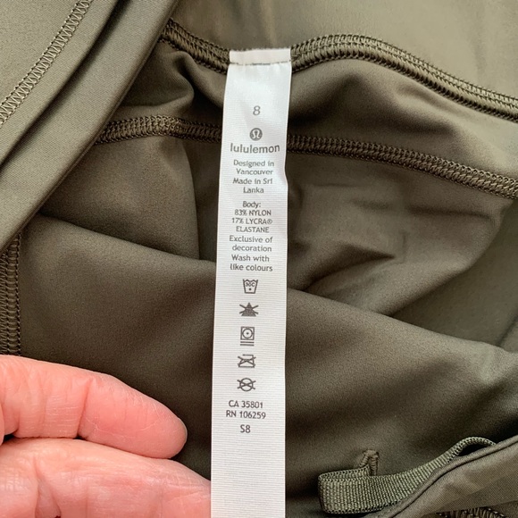 Lululemon Fast and Free HP 19” Reflective Crop - Picture 6 of 6